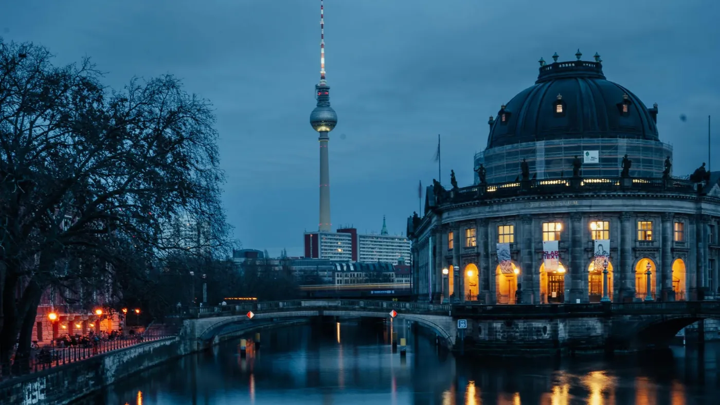 Berlin, 50 Minuten vom Scharmützelsee entfernt